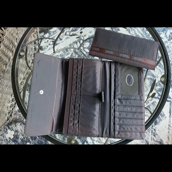 Lesportsac Bags Lesportsac Wallet Trifold Black Long Poshmark